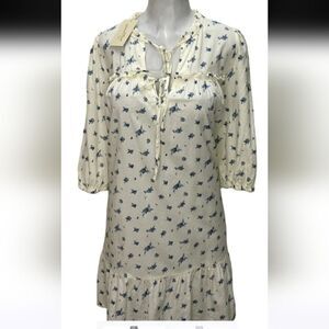 Cream and White 3/4 Sleeve Tie Front Blouse